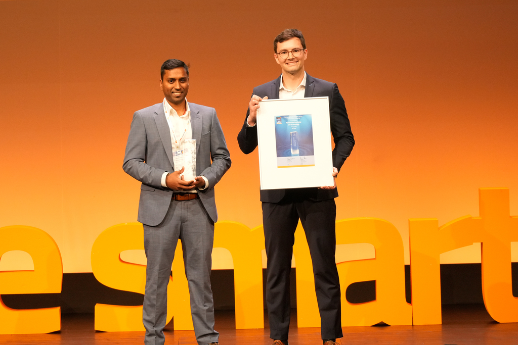 Award_BiFow_1